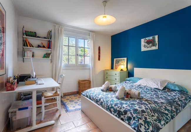 Villa in Nice - MAS DE GAIRAUT VI4395 By Riviera Holiday Homes  Villa in Nice - MAS DE GAIRAUT VI4395 By Riviera Holiday Homes