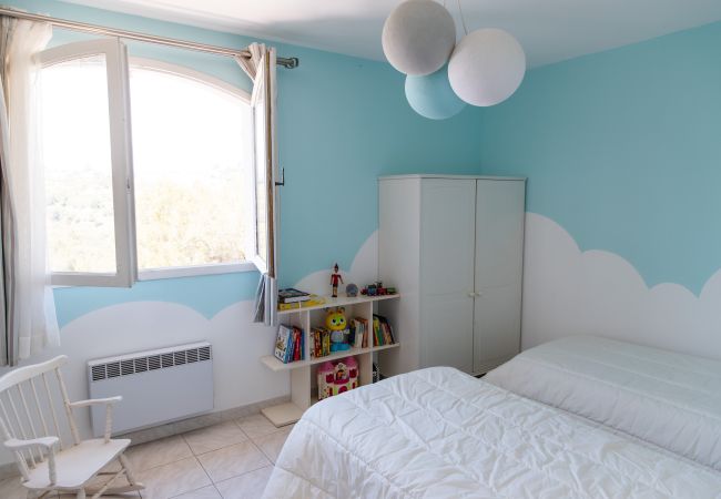 Villa in Nice - VILLA DE FERIC VI4396 By Riviera Holiday Homes Villa in Nice - VILLA DE FERIC VI4396 By Riviera Holiday Homes