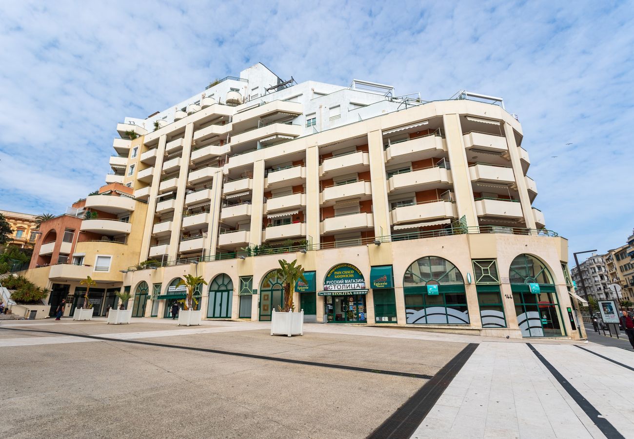Apartment in Nice - PALAIS DES ARTS AP4399 By Riviera Holiday Homes 