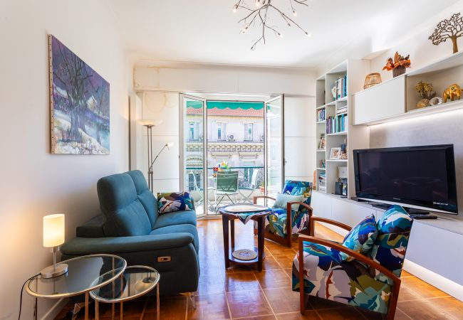 Apartment in Nice - LE LAFAYETTE AP4410 By Riviera Holiday Homes  Apartment in Nice - LE LAFAYETTE AP4410 By Riviera Holiday Homes