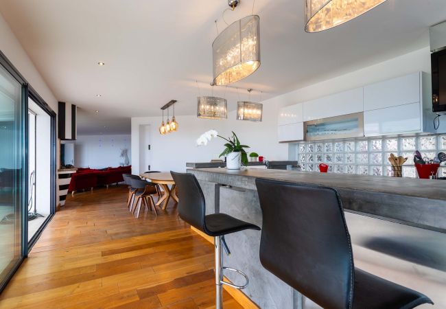 Villa in Nice - Villa ADRIANA VI4411 By Riviera Holiday Homes Villa in Nice - Villa ADRIANA VI4411 By Riviera Holiday Homes