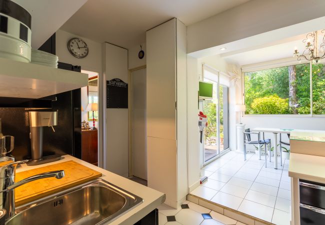 Villa in Nice - VILLA HATELMA VI4404 By Riviera Holiday Homes  Villa in Nice - VILLA HATELMA VI4404 By Riviera Holiday Homes