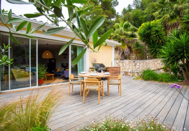 Villa in Nice - VILLA NIDAZUR VI4413 By Riviera Holiday Homes Villa in Nice - VILLA NIDAZUR VI4413 By Riviera Holiday Homes