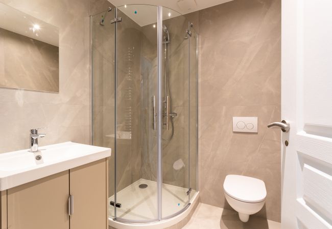 Villa in Nice - VILLA NIDAZUR VI4413 By Riviera Holiday Homes Villa in Nice - VILLA NIDAZUR VI4413 By Riviera Holiday Homes