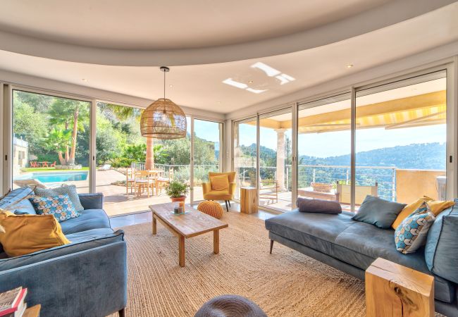 Villa in Nice - VILLA NIDAZUR VI4413 By Riviera Holiday Homes Villa in Nice - VILLA NIDAZUR VI4413 By Riviera Holiday Homes