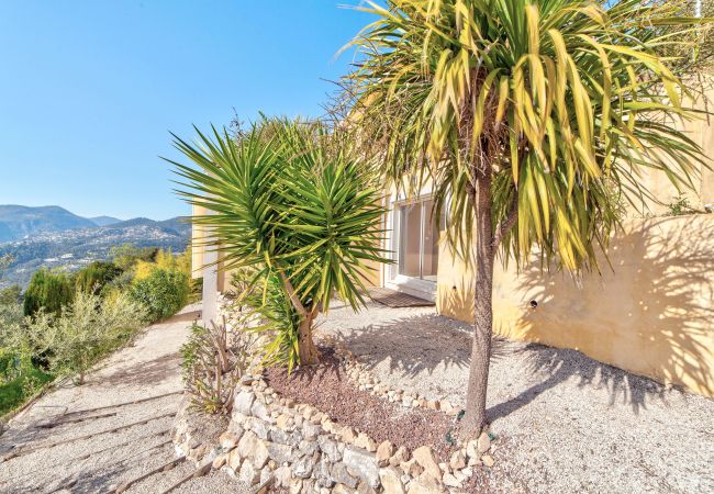 Villa in Nice - VILLA NIDAZUR VI4413 By Riviera Holiday Homes Villa in Nice - VILLA NIDAZUR VI4413 By Riviera Holiday Homes