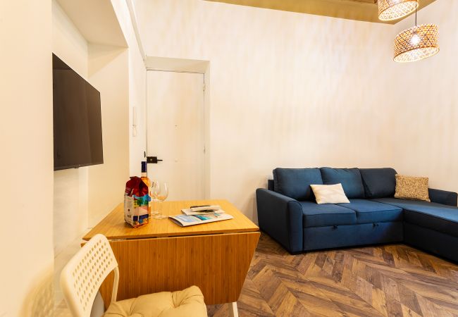 Apartment in Nice - LE BOUDOIR AP4417 By Riviera Holiday Homes Apartment in Nice - LE BOUDOIR AP4417 By Riviera Holiday Homes