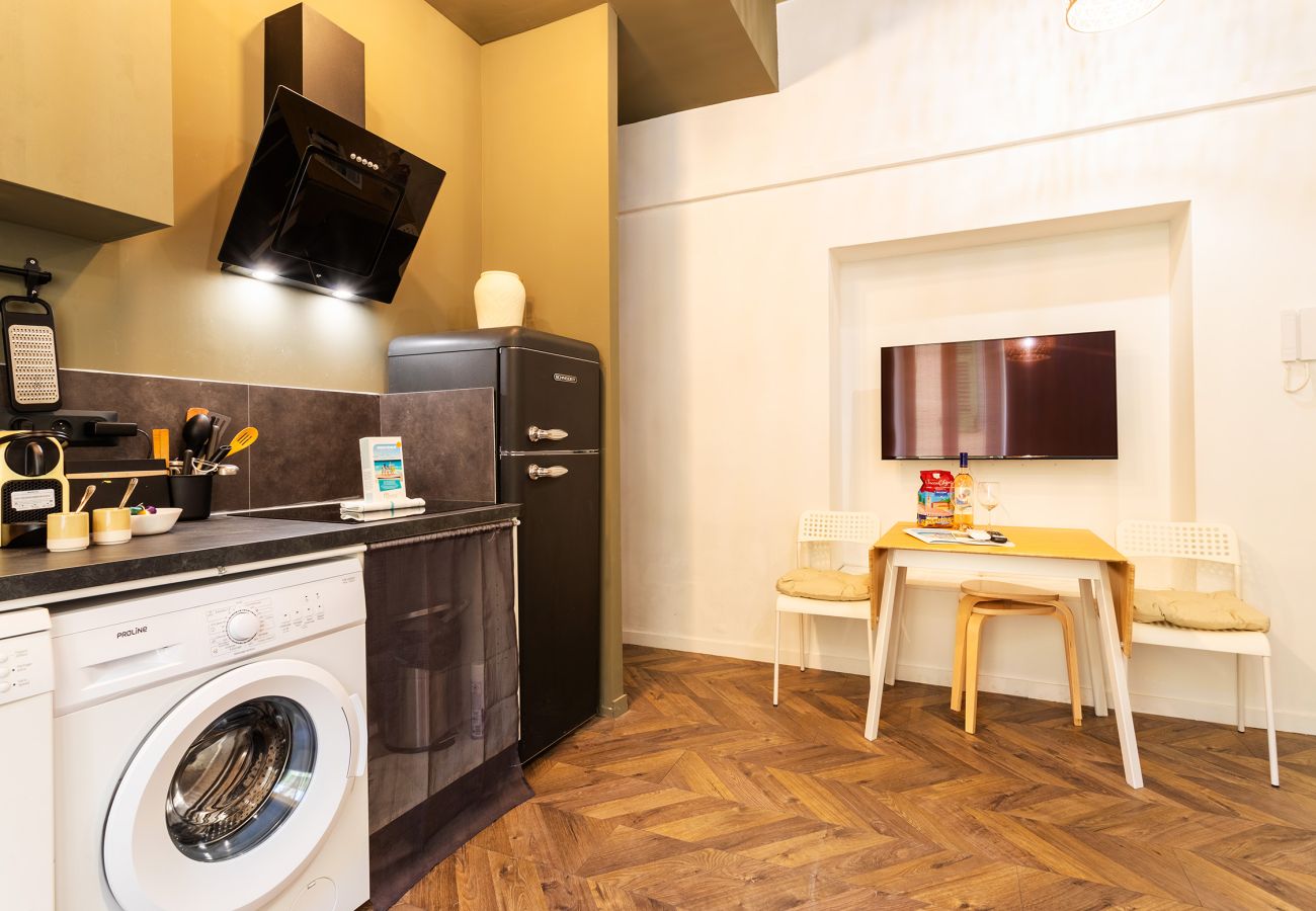 Apartment in Nice - LE BOUDOIR AP4417 By Riviera Holiday Homes