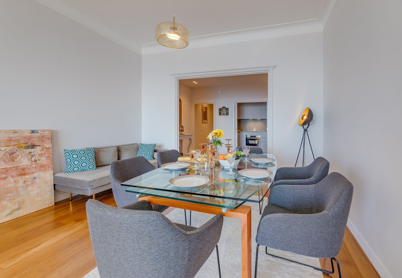 Apartment in Nice - LE 3 PROMENADE AP4424 By Riviera Holiday Homes 