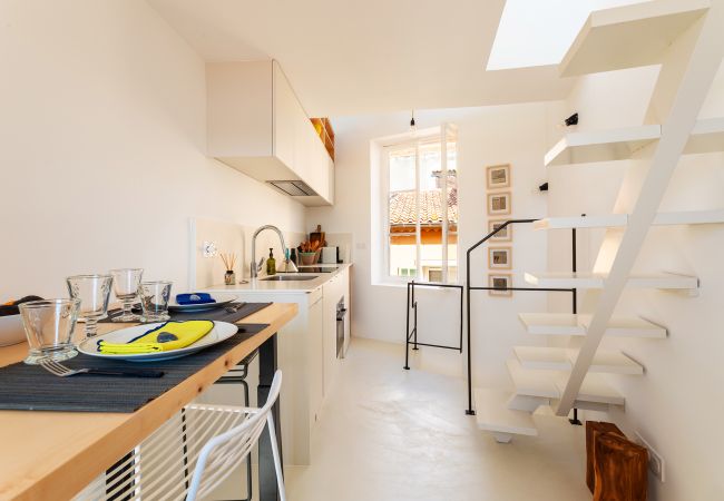 House in Villefranche-sur-Mer -  LA CASETTA  DI AZZURRA AP4427 By Riviera Holiday Homes  House in Villefranche-sur-Mer -  LA CASETTA  DI AZZURRA AP4427 By Riviera Holiday Homes