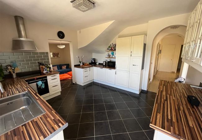 Villa in Vence - VILLA LA LOUBIANE VI4428 By Riviera Holiday Homes Villa in Vence - VILLA LA LOUBIANE VI4428 By Riviera Holiday Homes