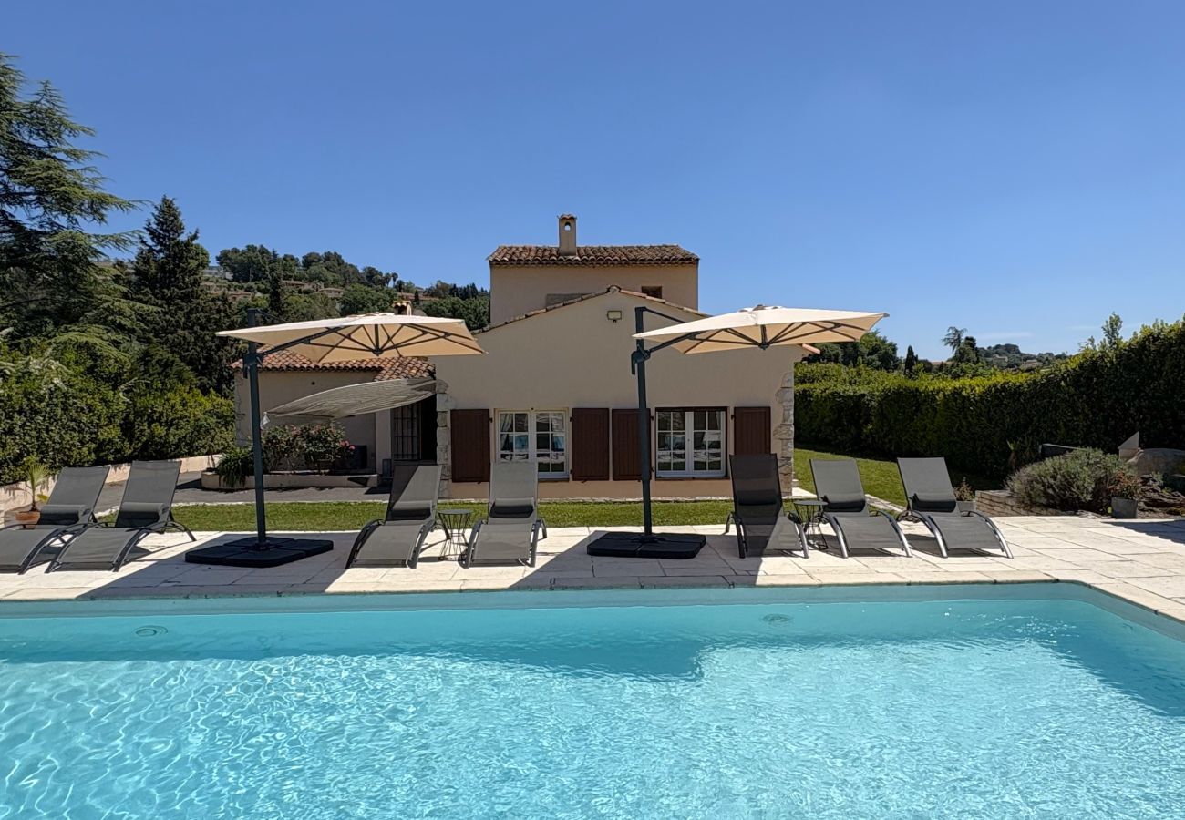 Villa in Vence - VILLA LA LOUBIANE VI4428 By Riviera Holiday Homes