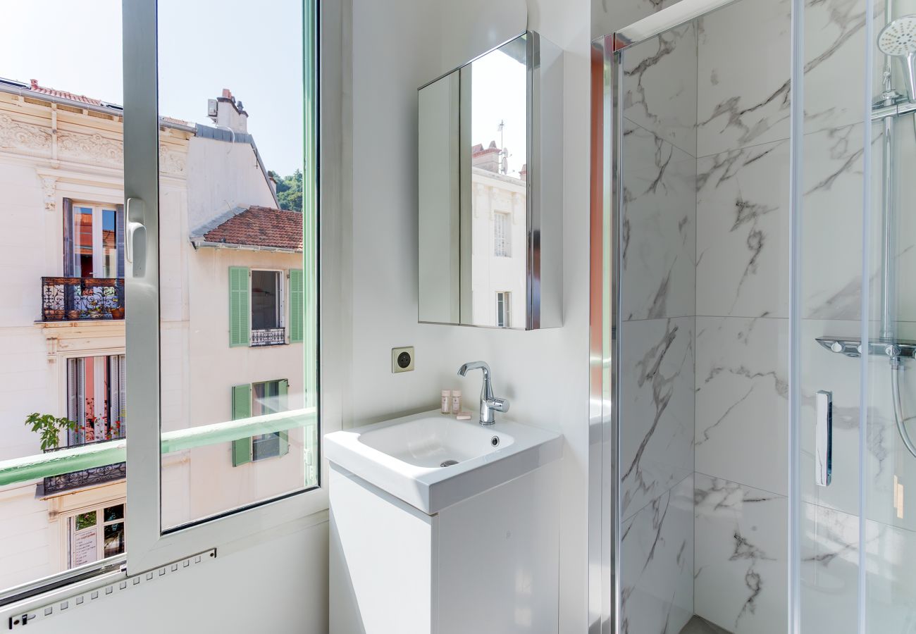 Apartment in Beaulieu-sur-Mer - 33 MARINONI AP4438 by Riviera Holiday Homes