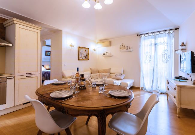 Apartment in Villefranche-sur-Mer - HEAVEN AP4440 By Riviera Holiday Homes  Apartment in Villefranche-sur-Mer - HEAVEN AP4440 By Riviera Holiday Homes