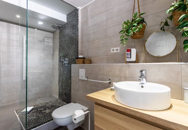 Villa in Villefranche-sur-Mer - CASA ROSALIE VI4442 By Riviera Holiday Homes  Villa in Villefranche-sur-Mer - CASA ROSALIE VI4442 By Riviera Holiday Homes