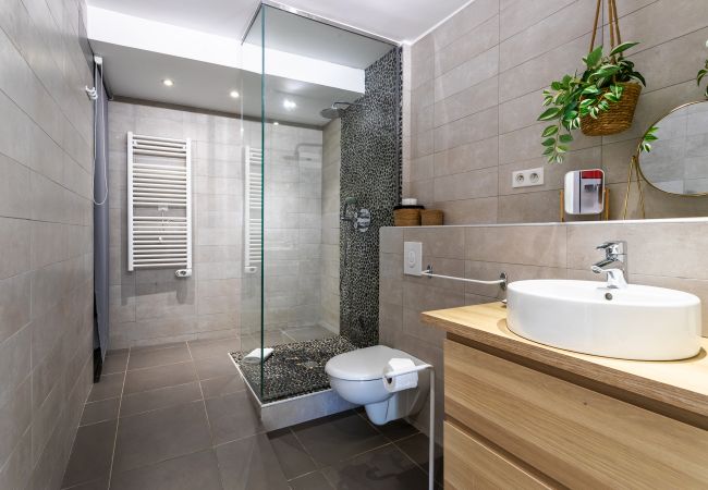 Villa in Villefranche-sur-Mer - CASA ROSALIE VI4442 By Riviera Holiday Homes  Villa in Villefranche-sur-Mer - CASA ROSALIE VI4442 By Riviera Holiday Homes