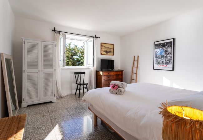 Villa in Villefranche-sur-Mer - CASA ROSALIE VI4442 By Riviera Holiday Homes  Villa in Villefranche-sur-Mer - CASA ROSALIE VI4442 By Riviera Holiday Homes