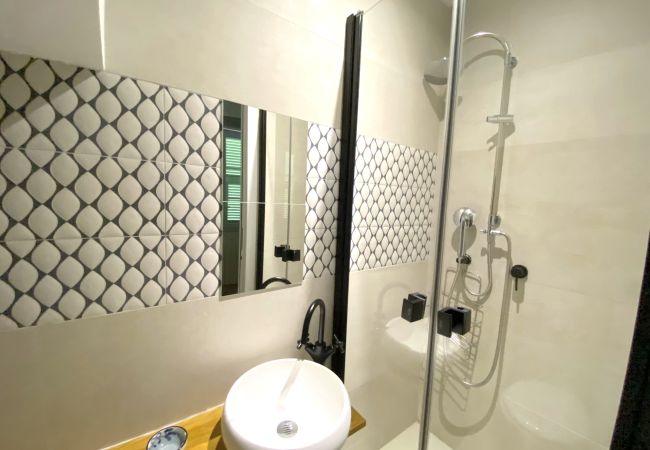 Apartment in Villefranche-sur-Mer - PEARL AP4444 By Riviera Holiday Homes Apartment in Villefranche-sur-Mer - PEARL AP4444 By Riviera Holiday Homes