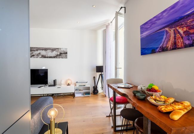 Apartment in Nice - GARIBALDI AP4447 By Riviera Holiday Homes Apartment in Nice - GARIBALDI AP4447 By Riviera Holiday Homes