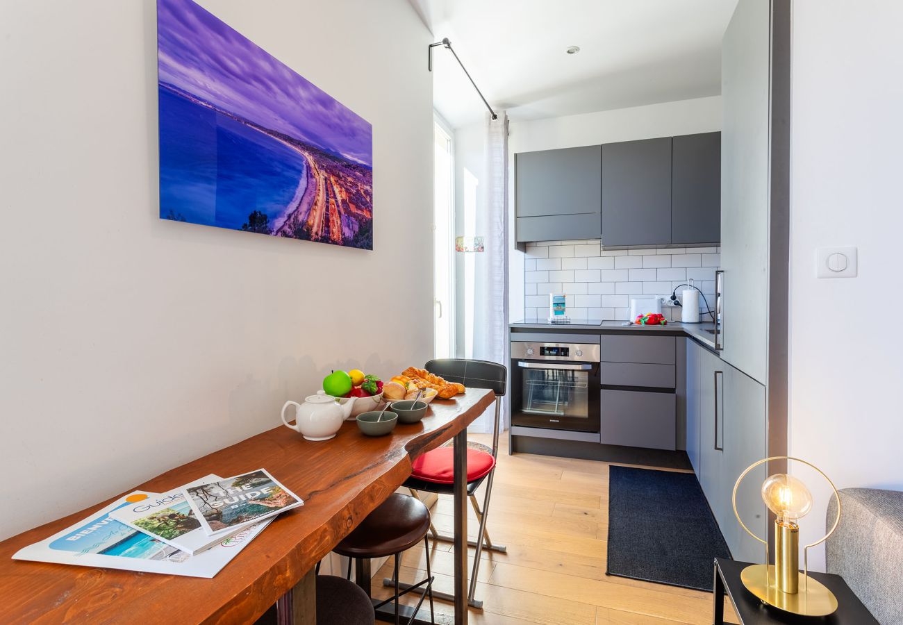 Apartment in Nice - GARIBALDI AP4447 By Riviera Holiday Homes
