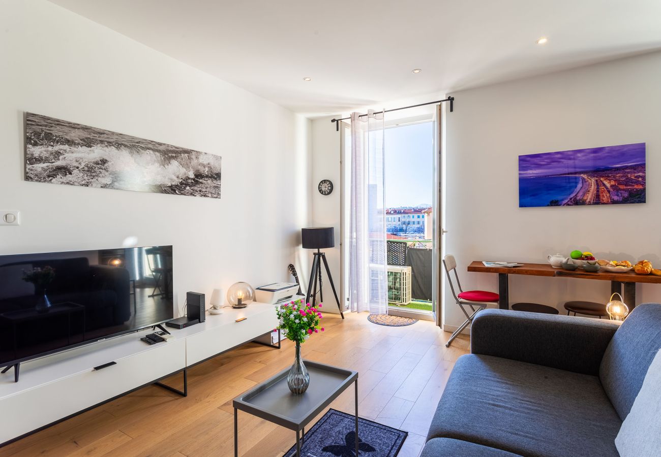 Apartment in Nice - GARIBALDI AP4447 By Riviera Holiday Homes