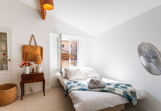 Apartment in Villefranche-sur-Mer - PERCHOIR AP4443 By Riviera Holiday Homes  Apartment in Villefranche-sur-Mer - PERCHOIR AP4443 By Riviera Holiday Homes