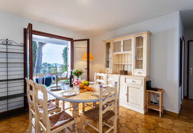 Villa in Eze - LA SOLEILLADE VI4451 By Riviera Holiday Homes  Villa in Eze - LA SOLEILLADE VI4451 By Riviera Holiday Homes