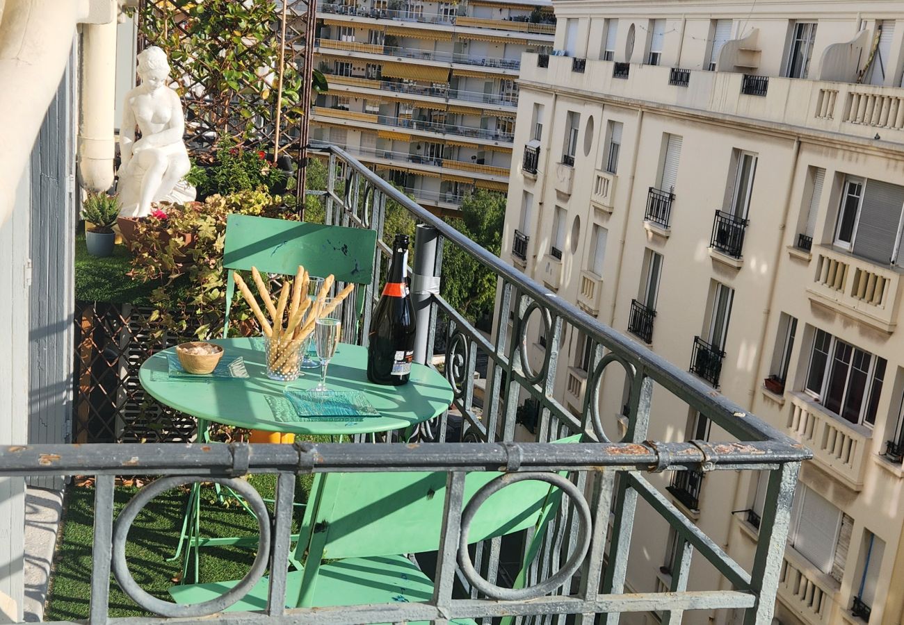 Apartment in Nice - LE ROYAL AP4456 by Riviera Holiday Homes