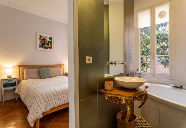 Apartment in Nice - Berlioz Blue AP4458 by Riviera Holiday Homes  Apartment in Nice - Berlioz Blue AP4458 by Riviera Holiday Homes