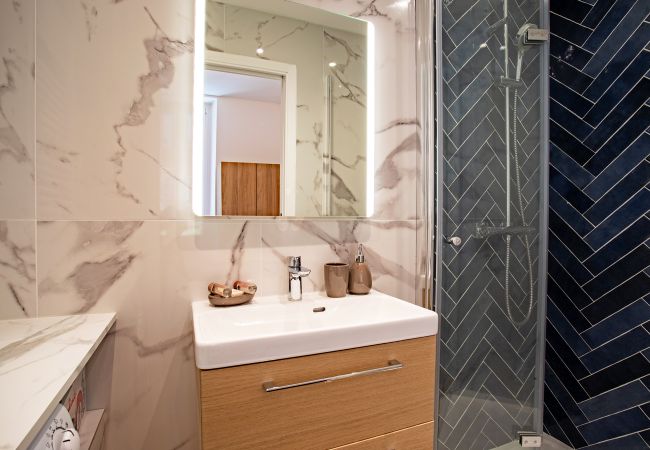 Apartment in Nice - ICONIC AP4460 By Riviera Holiday Homes Apartment in Nice - ICONIC AP4460 By Riviera Holiday Homes