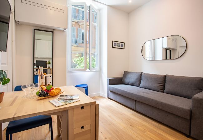 Apartment in Nice - ICONIC AP4460 By Riviera Holiday Homes Apartment in Nice - ICONIC AP4460 By Riviera Holiday Homes