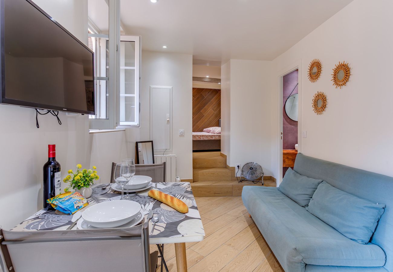 Apartment in Villefranche-sur-Mer - L'ESCAPADE  AP4463 By Riviera Holiday Homes Apartment in Villefranche-sur-Mer - L'ESCAPADE  AP4463 By Riviera Holiday Homes
