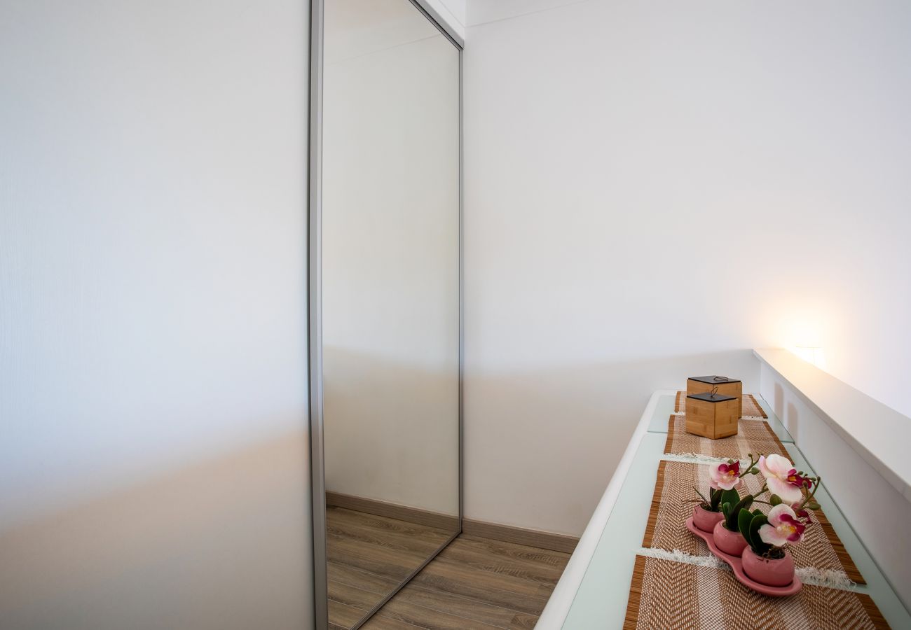 Apartment in Villefranche-sur-Mer - VISTA MARE AP4459 By Riviera Holiday Homes