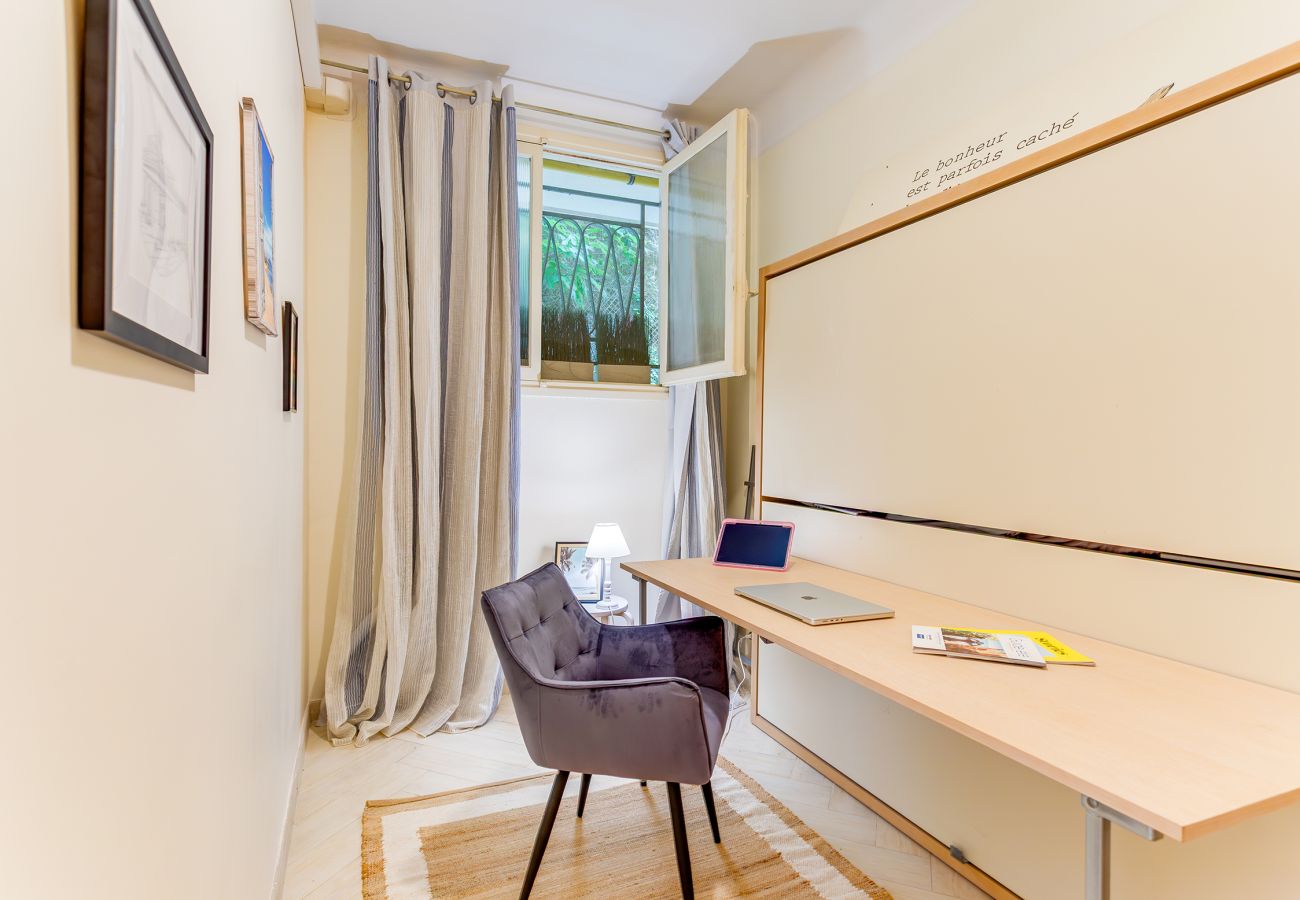 Apartment in Villefranche-sur-Mer - Belle sur Mer AP4468 By Riviera Holiday Homes