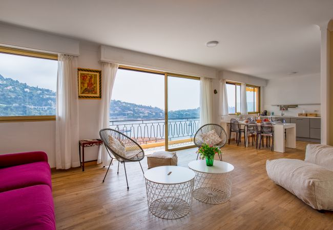 Apartment in Villefranche-sur-Mer - Dina Palace AP4462 By Riviera Holiday Homes  Apartment in Villefranche-sur-Mer - Dina Palace AP4462 By Riviera Holiday Homes
