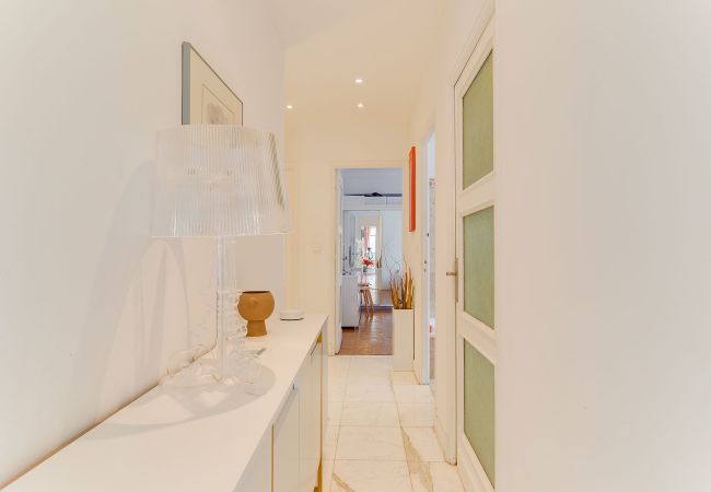 Apartment in Nice - LE LAFAYETTE 2 AP4474 by Riviera Holiday Homes Apartment in Nice - LE LAFAYETTE 2 AP4474 by Riviera Holiday Homes