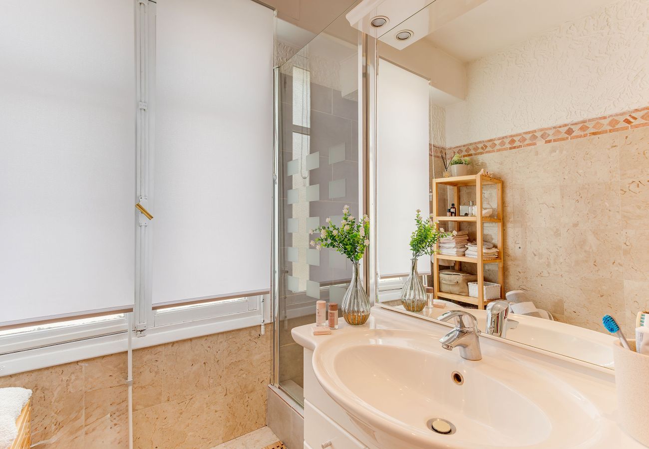 Apartment in Nice - LE LAFAYETTE 2 AP4474 by Riviera Holiday Homes