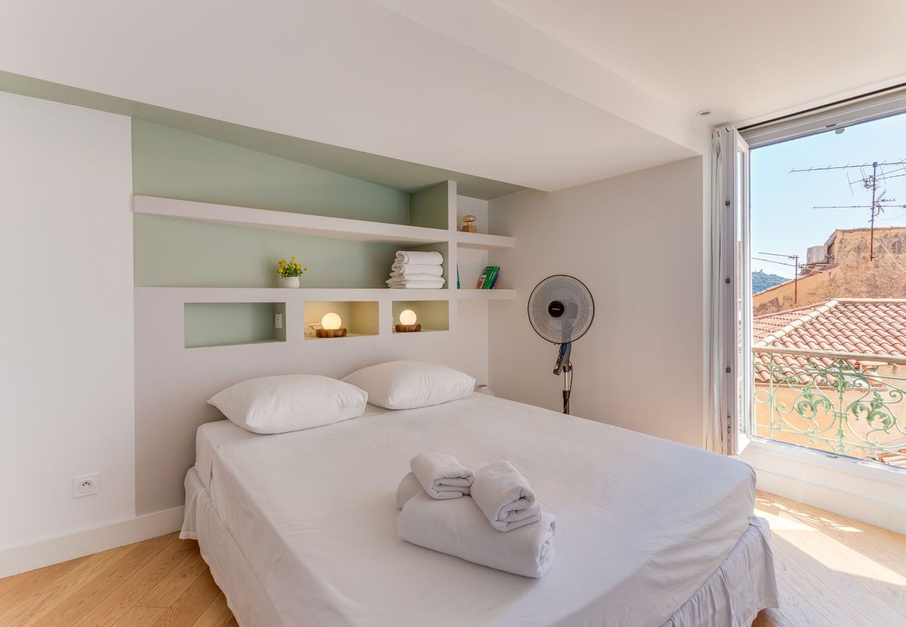 Apartment in Villefranche-sur-Mer - AUTHENTIC VILLEFRANCHE AP4472 By Riviera Holiday Homes