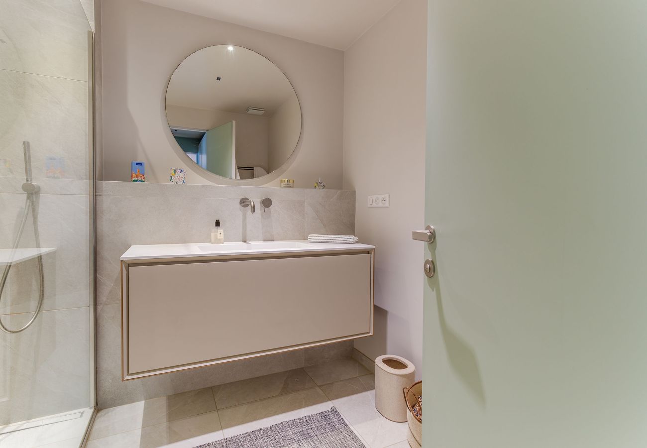 Apartment in Nice - MONT BORON PALMS AP4480 by Riviera Holiday Homes 
