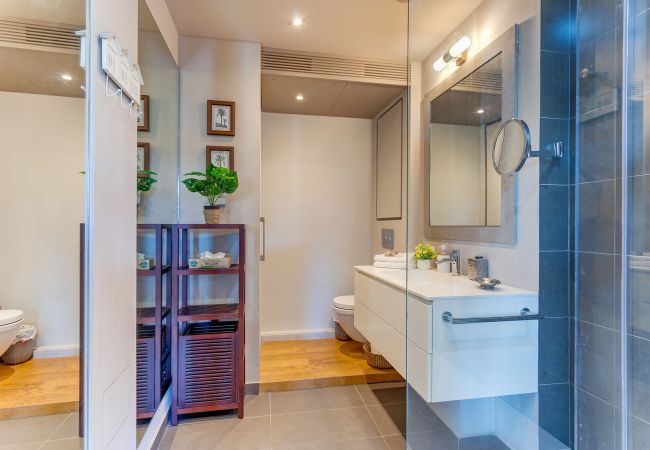 Apartment in Nice - VUE MAGENTA AP4484 by Riviera Holiday Homes  Apartment in Nice - VUE MAGENTA AP4484 by Riviera Holiday Homes