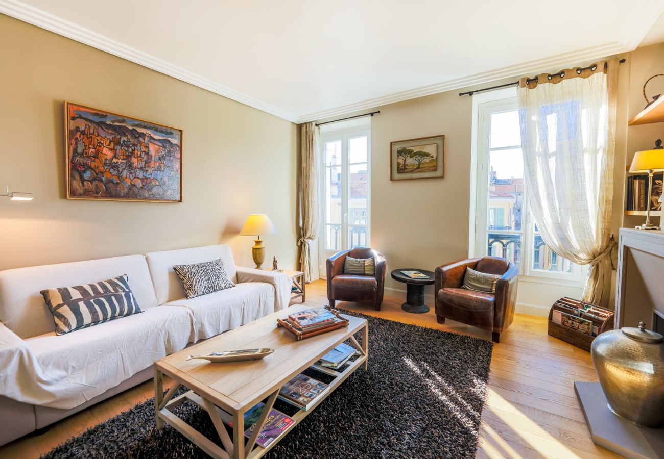 Apartment in Nice - VUE MAGENTA AP4484 by Riviera Holiday Homes 