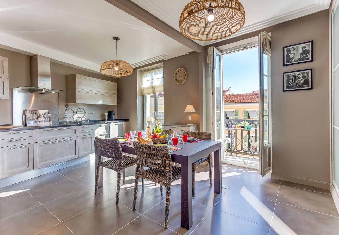 Apartment in Nice - VUE MAGENTA AP4484 by Riviera Holiday Homes 