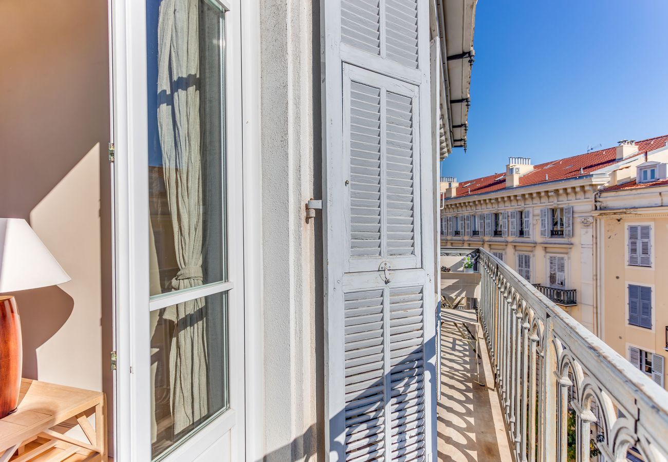 Apartment in Nice - VUE MAGENTA AP4484 by Riviera Holiday Homes 