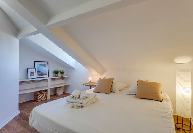 Apartment in Nice - ATTIC URBAN AP4485 by Riviera Holiday Homes  Apartment in Nice - ATTIC URBAN AP4485 by Riviera Holiday Homes