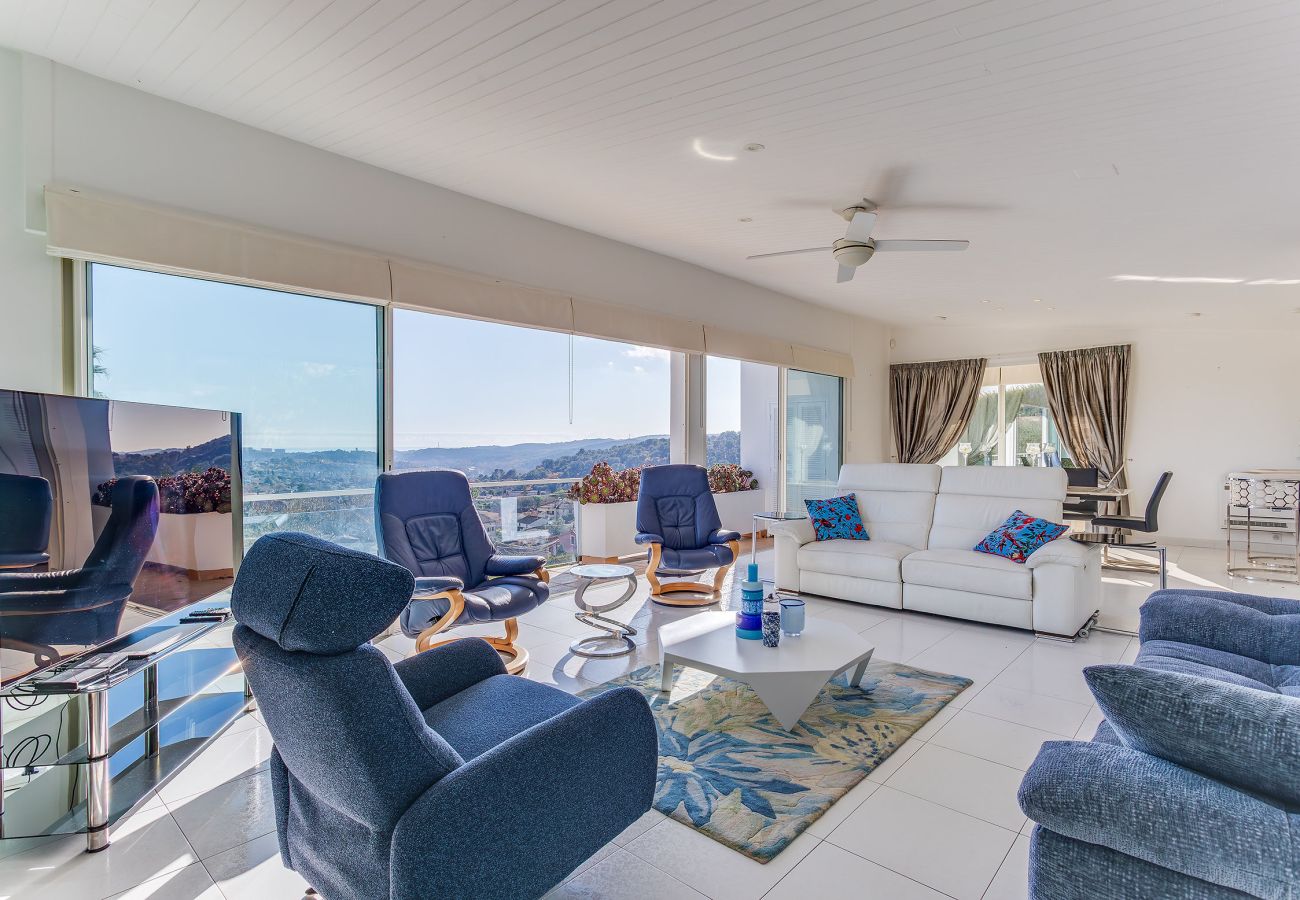 Villa in La Colle-sur-Loup - VILLA LOUPA VI4489 by Riviera Holiday Homes