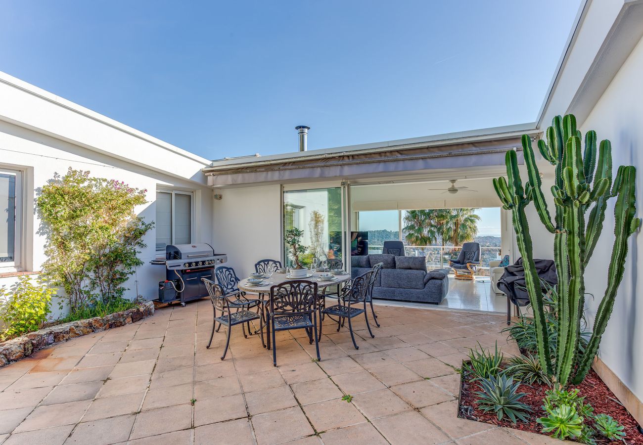 Villa in La Colle-sur-Loup - VILLA LOUPA VI4489 by Riviera Holiday Homes