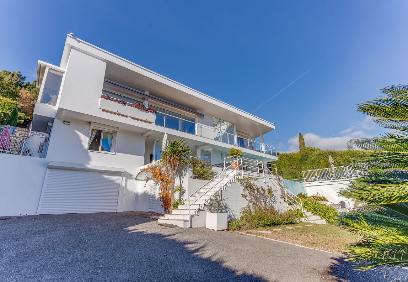 Villa in La Colle-sur-Loup - VILLA LOUPA VI4489 by Riviera Holiday Homes