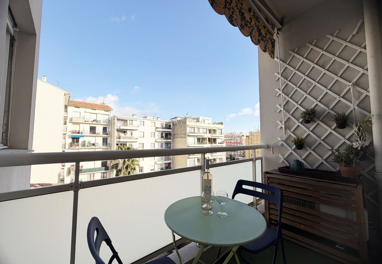 Apartment in Nice - LIBERATION AP4494 by Riviera Holiday Homes 