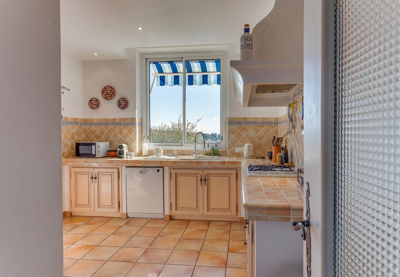 Villa in Vence - MAS ROSE VI4493 by Riviera Holiday Homes