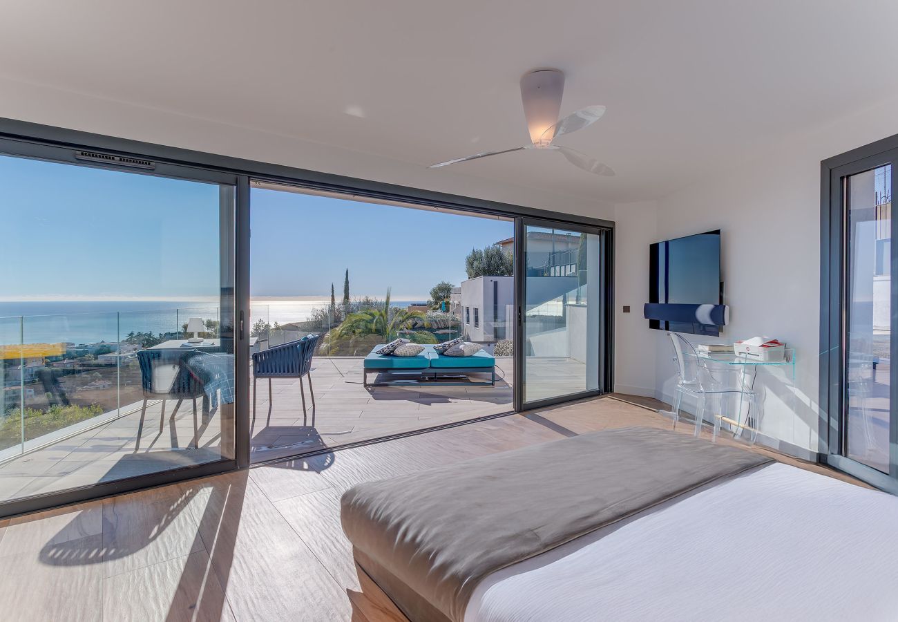 Villa in Nice - Villa Alba VI4498 by Riviera Holiday Homes